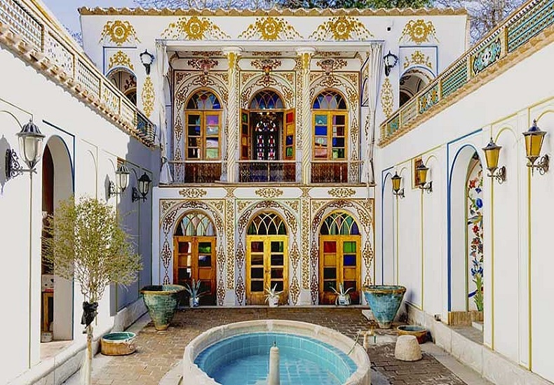 Casa Mollabashi